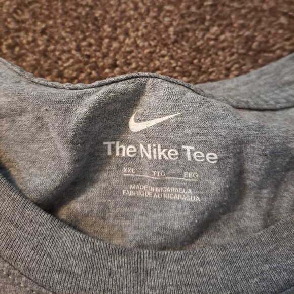 Nike Logo Short Sleeve T-Shirt - Picture 3 of 5